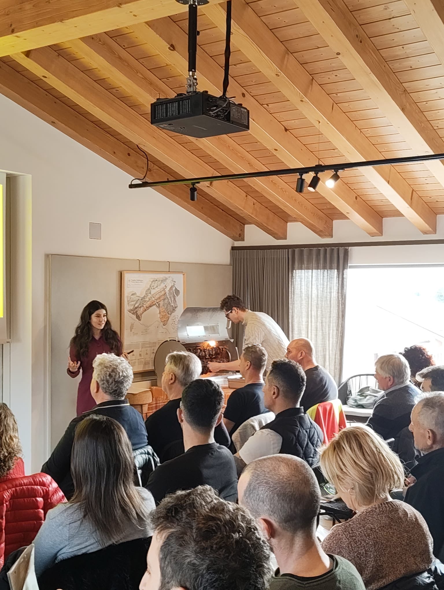 Presentazione di barbecue e griglie in acciaio inox per cucina professionale e privata