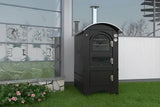 Forno a legna Clementi Super Master ambientato in giardino — uso semi-professionale da esterno